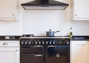Which Is The Best Type Of Range Cooker? [Electric, Gas or Dual Fuel]